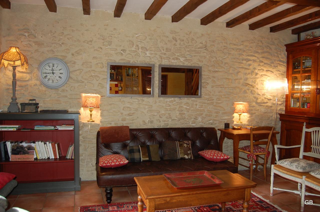 Bed and Breakfast Le Mas Des Clots Upie Экстерьер фото